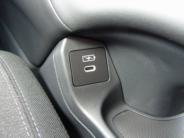 2026 Honda HR-V LX photo 28