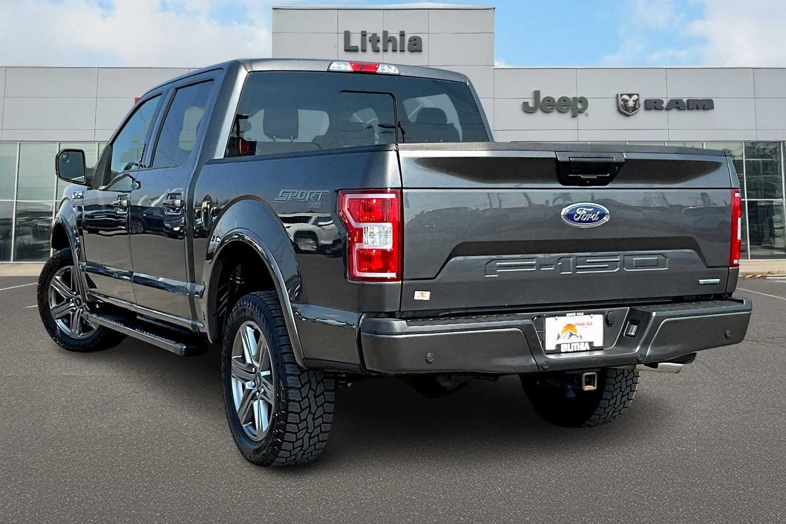 2020 Ford F-150 XLT photo 4