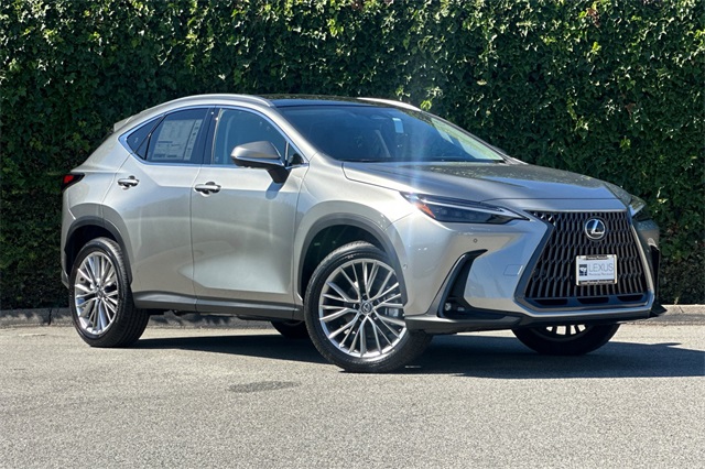 2026 Lexus NX 350h Luxury AWD photo 2