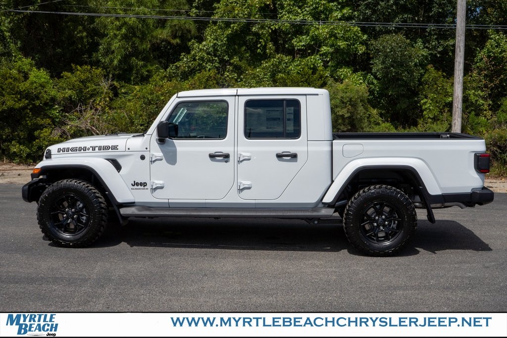 2025 Jeep Gladiator Sport photo 2