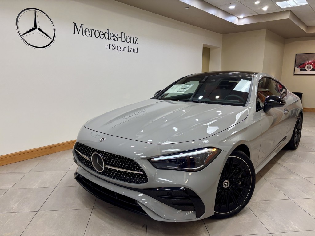 2026 Mercedes-Benz CLE CLE 450's photo