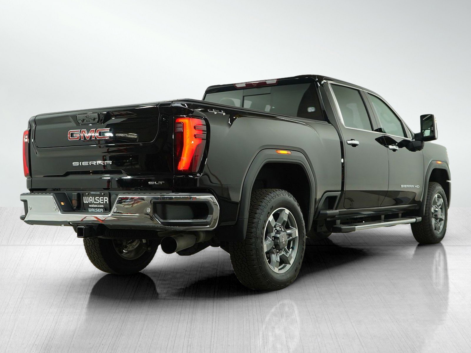 2025 Gmc Sierra HD photo 4