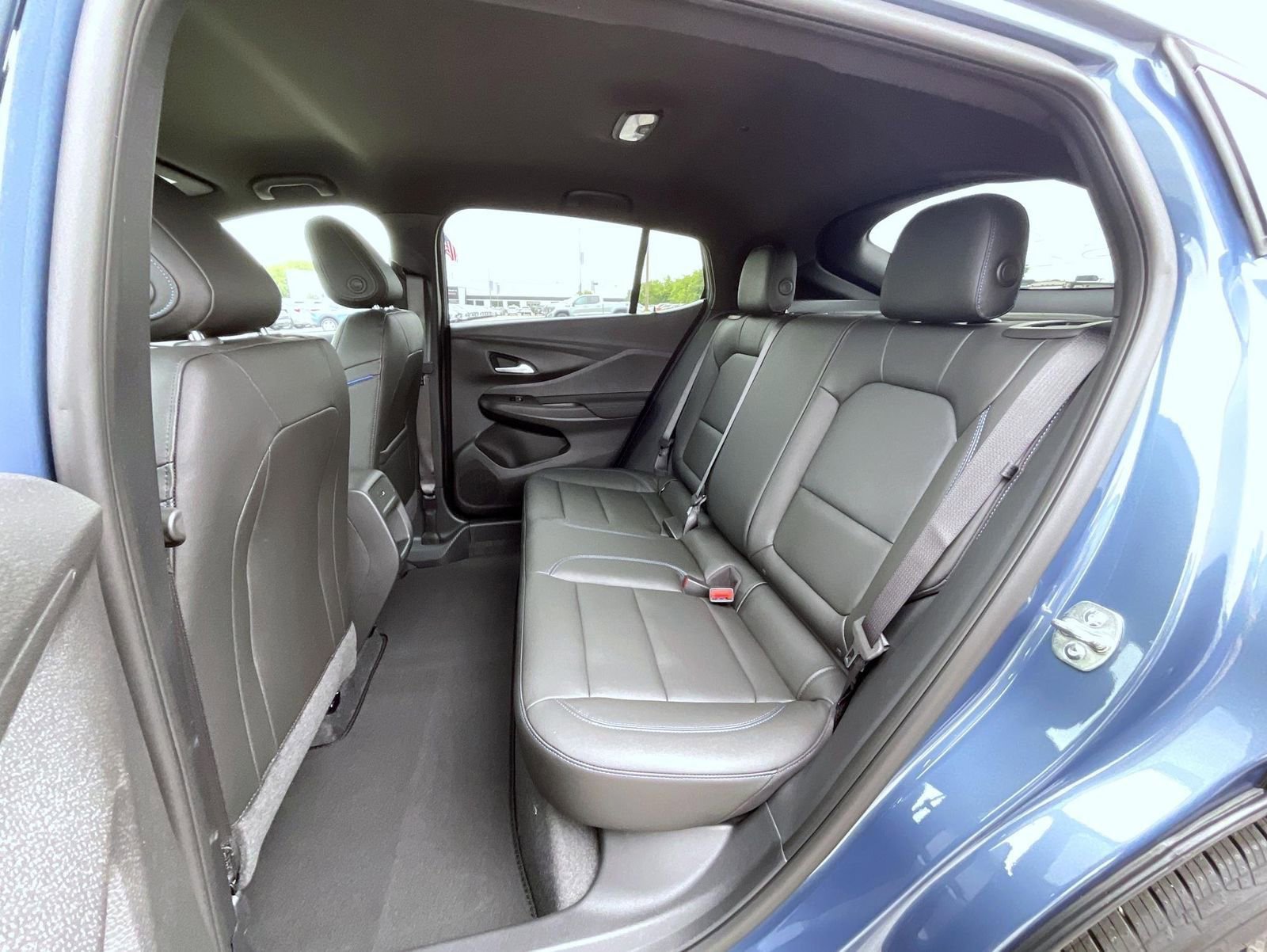 2025 Buick Envista ST photo 16