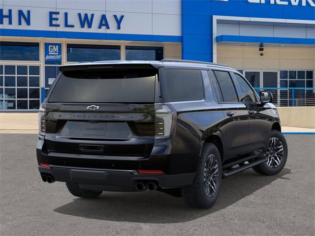 2026 Chevrolet Suburban Z71 photo 4