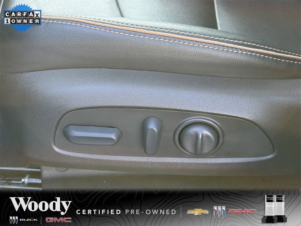 2023 GMC TERRAIN - Image 15