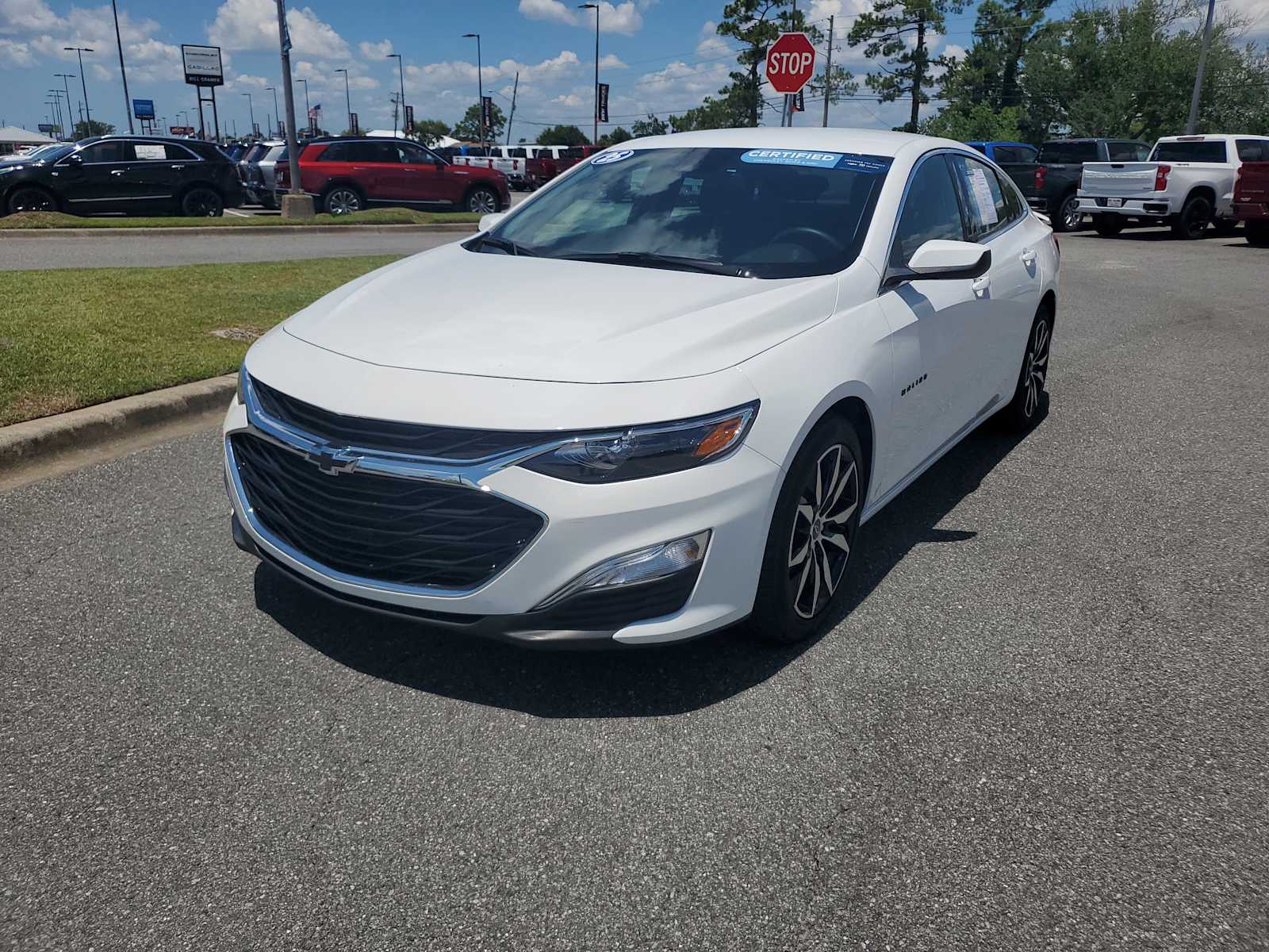 Certified Used 2025 Summit White Chevrolet RS image 1