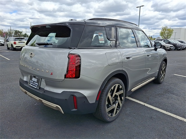 2025 Mini Countryman S ALL4 photo 6