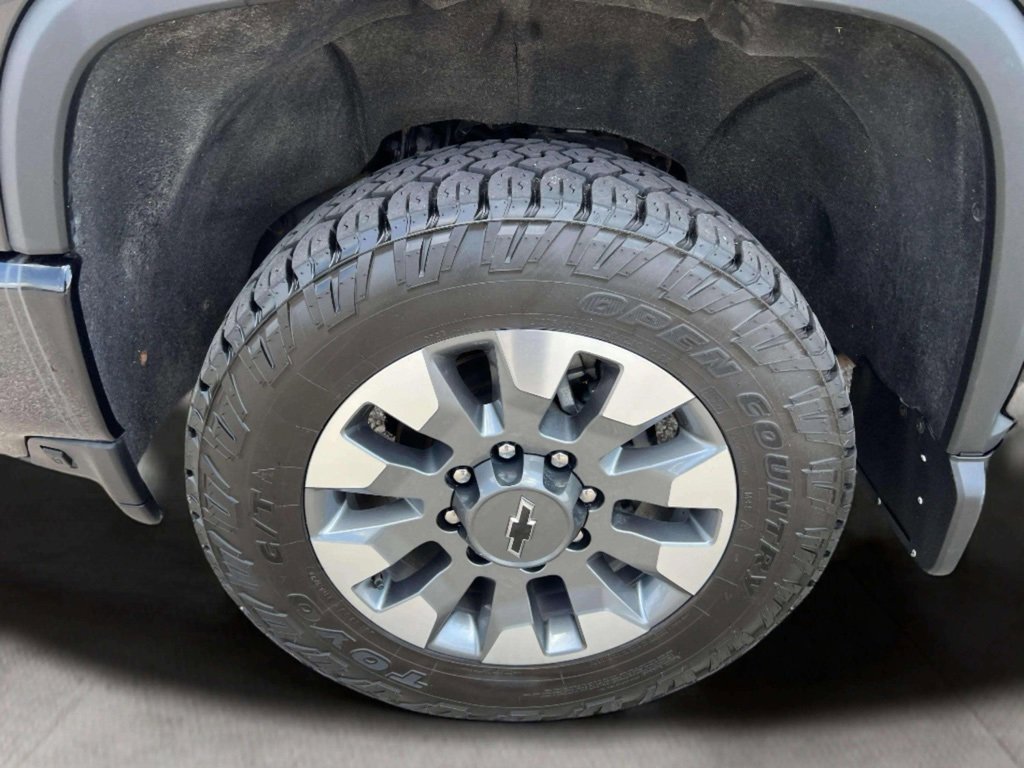 2022 Chevrolet Silverado 2500HD LTZ photo 6