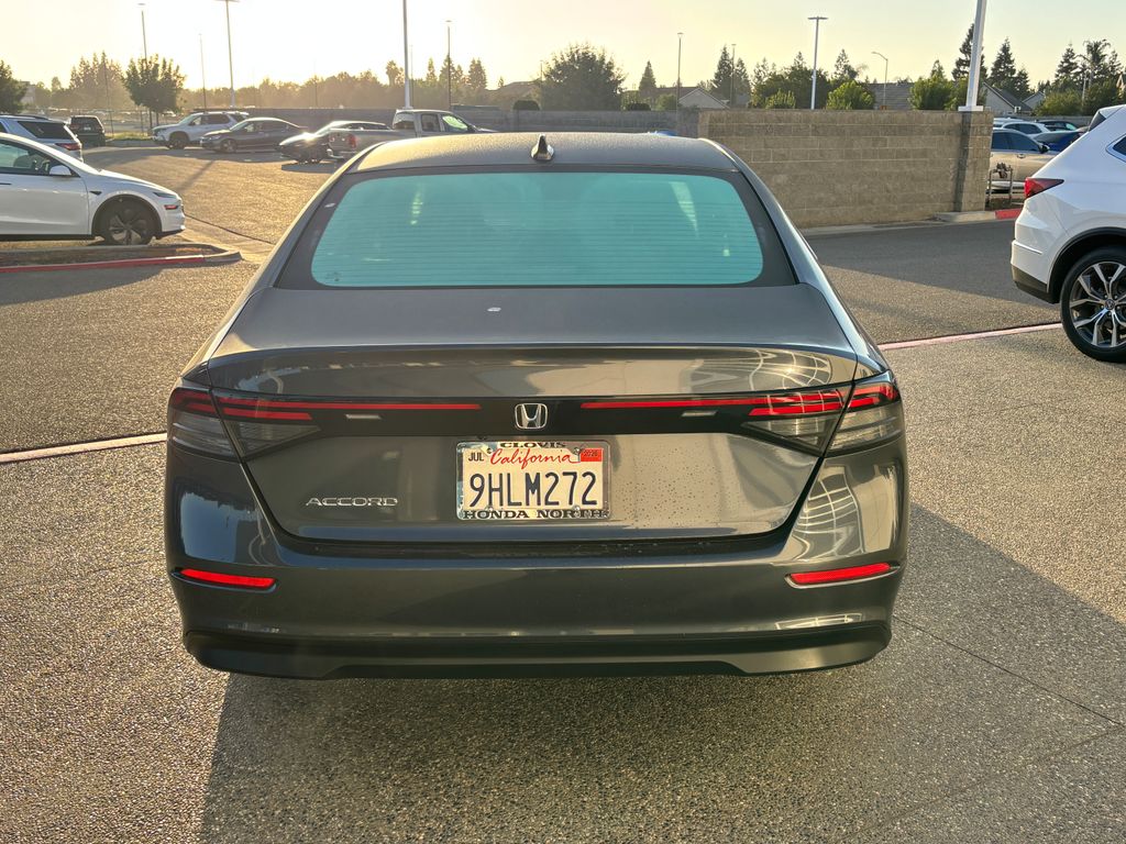 2023 Honda Accord 1.5T LX photo 2