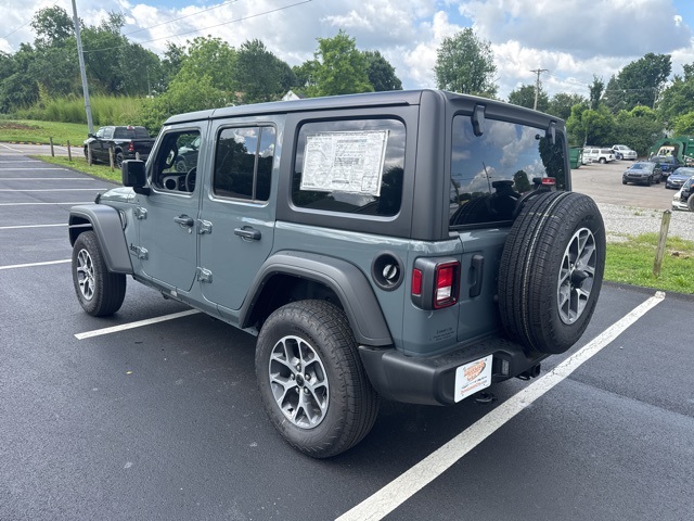 2025 Jeep Wrangler Sport S photo 5
