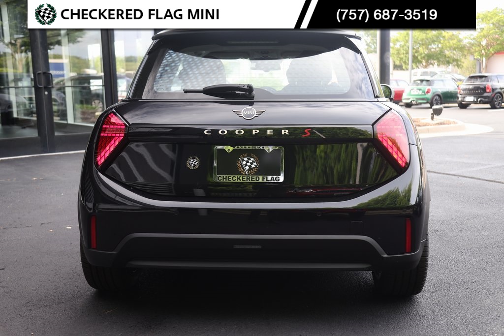 2025 Mini Cooper Hardtop S photo 11