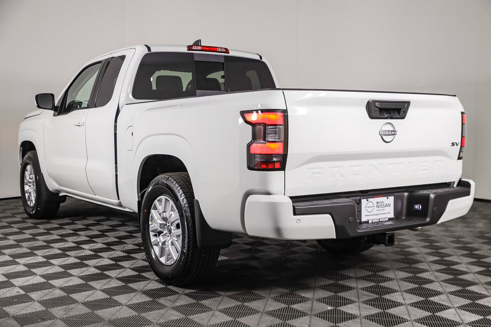 2024 Nissan Frontier King Cab SV photo 6