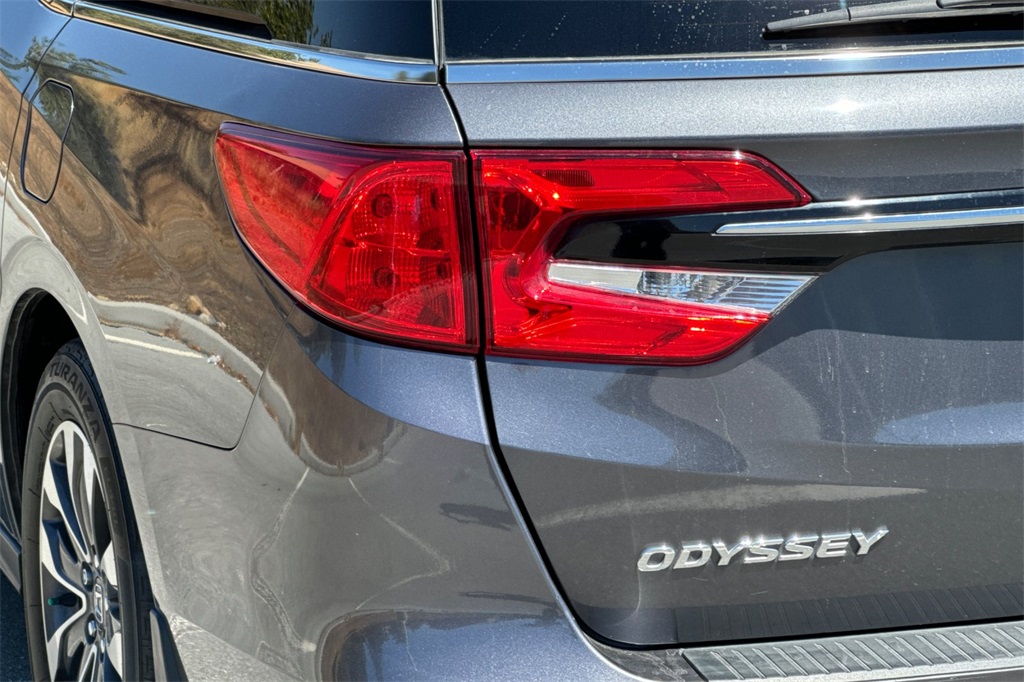 2023 Honda Odyssey EX-L photo 25