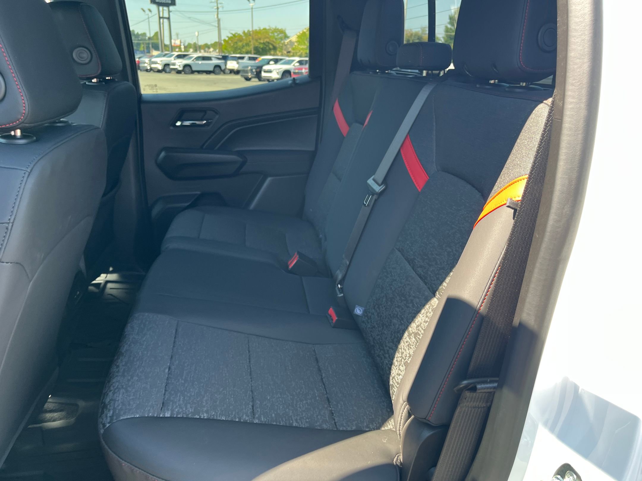 2023 Chevrolet Colorado Z71 photo 27