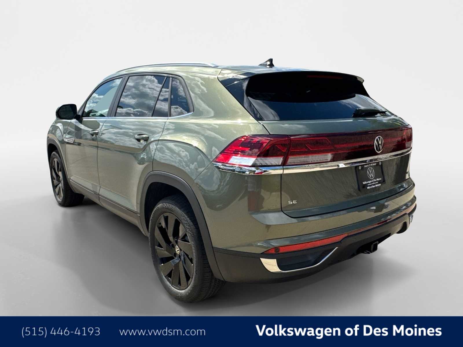 2026 Volkswagen Atlas Cross Sport SE Technology photo 4