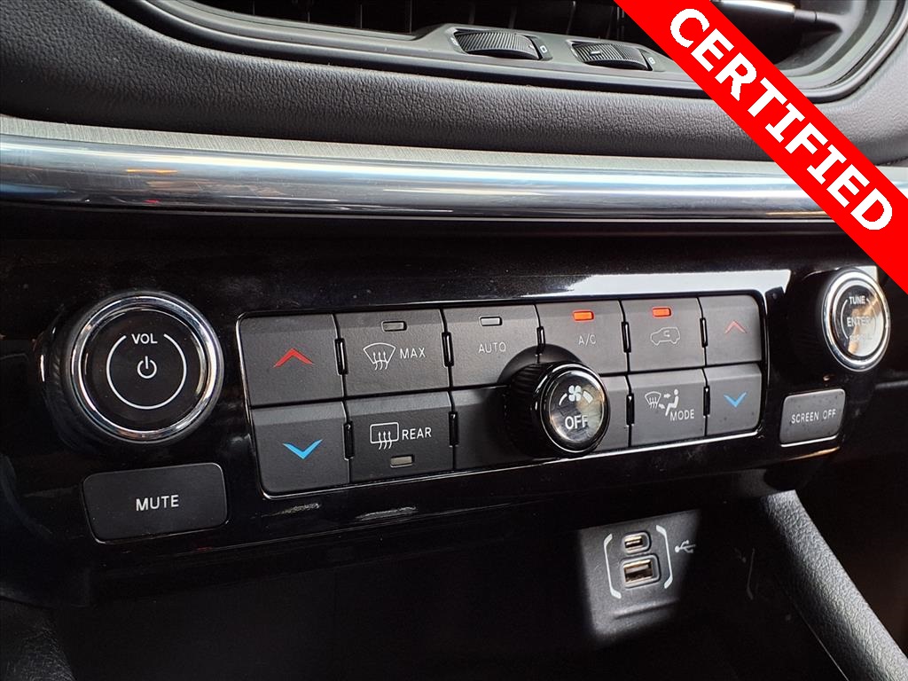 2023 Jeep Compass Limited photo 19
