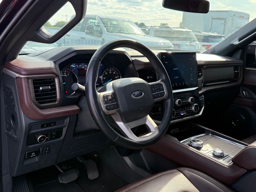 2022 Ford Expedition Limited photo 3
