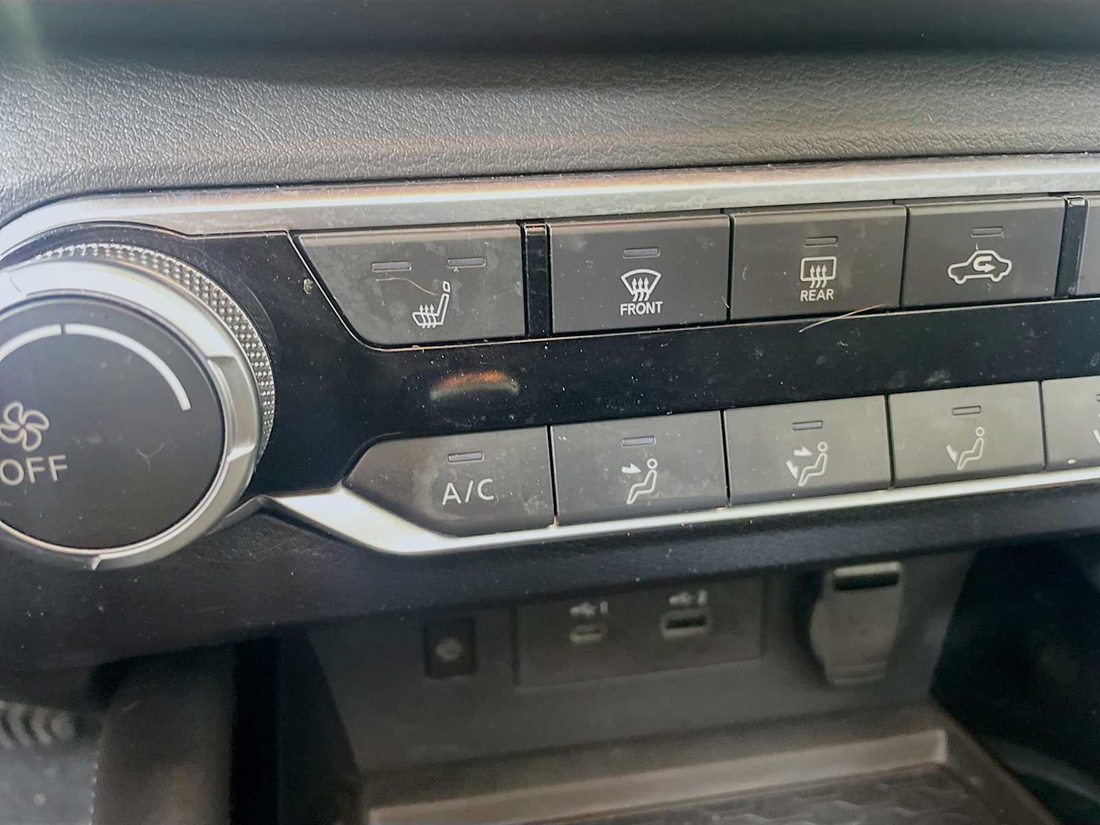 2023 Nissan Altima 2.5 SV photo 18