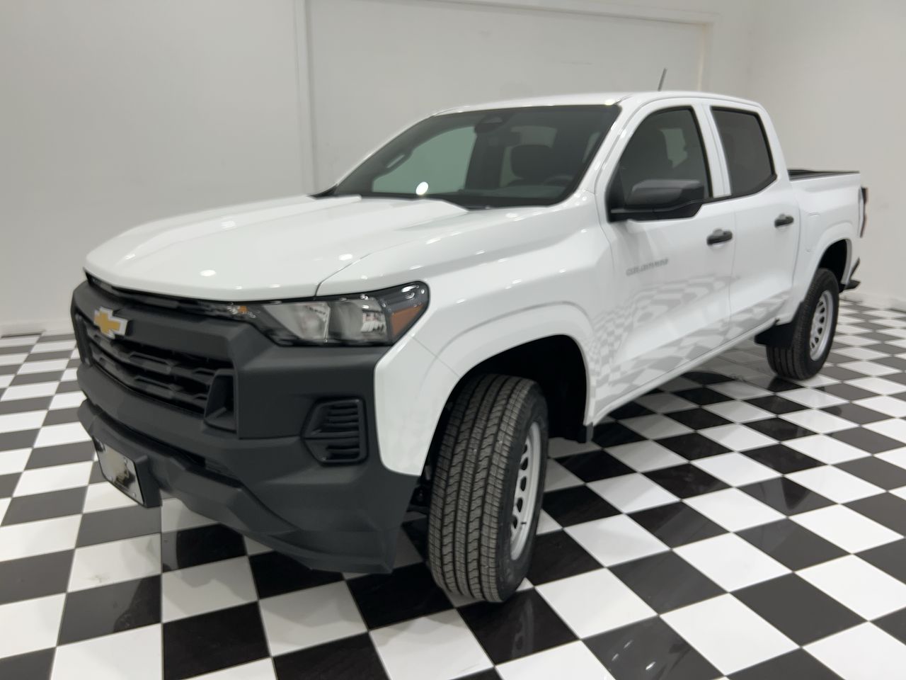 2026 Chevrolet Colorado Work Truck's photo
