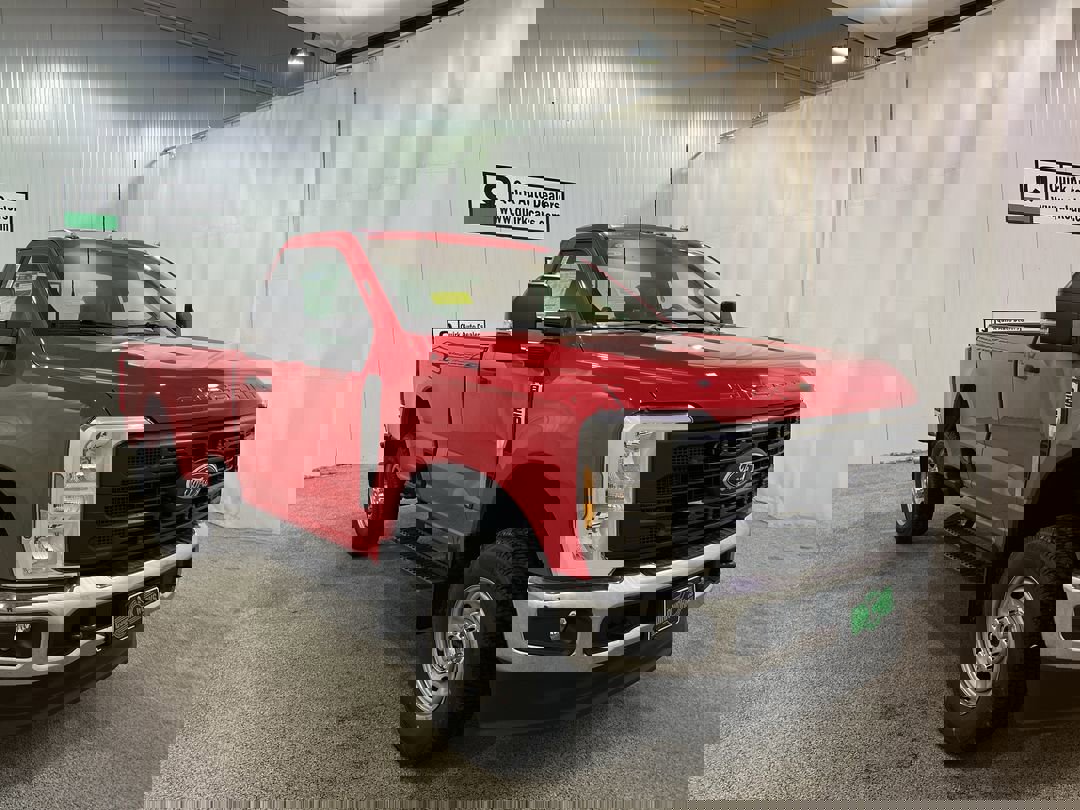 2025 Ford F-250 XL photo 3