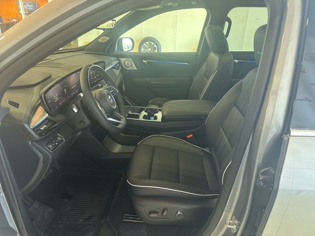 2026 Buick Enclave Avenir photo 3