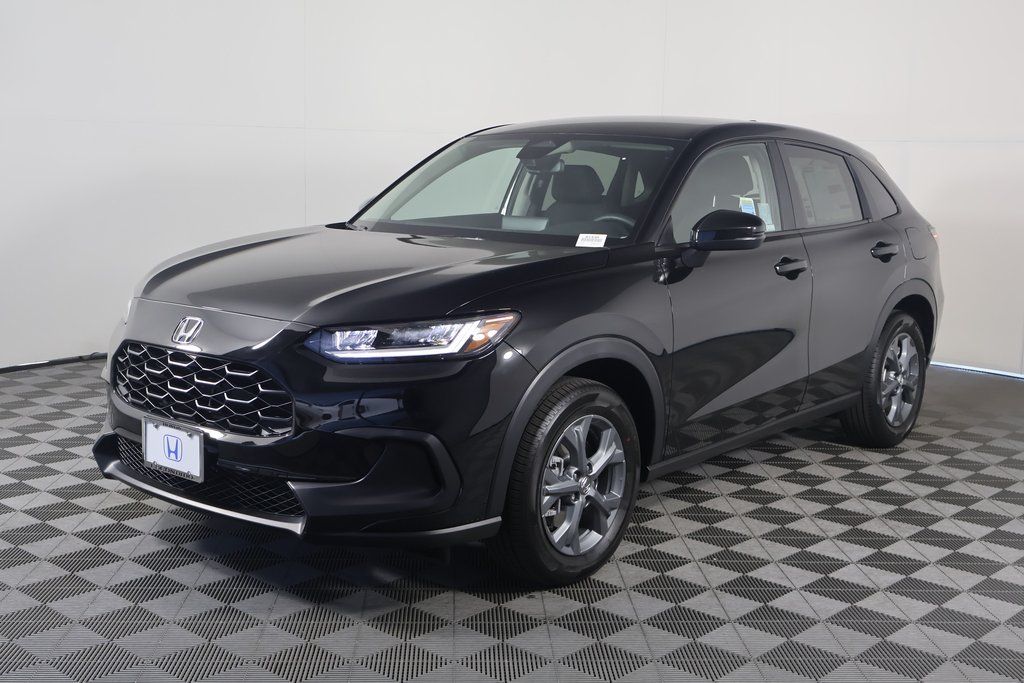 2026 Honda HR-V LX's photo