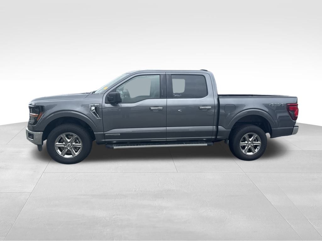 2024 Ford F-150 XLT photo 2