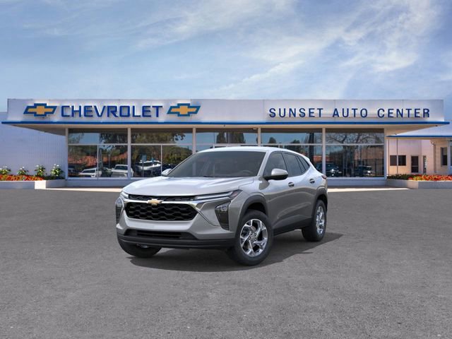 2026 Chevrolet Trax LS photo 4