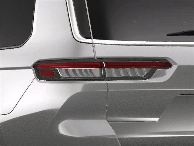 2025 Jeep Grand Cherokee Limited photo 12