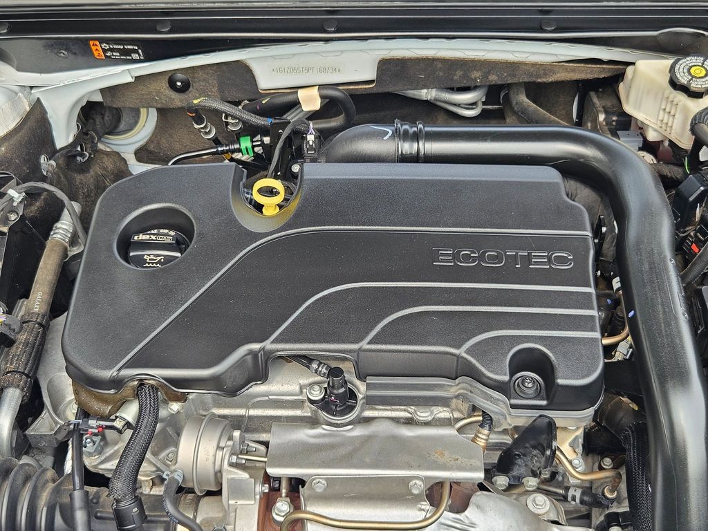 2023 Chevrolet Malibu 1LT photo 32