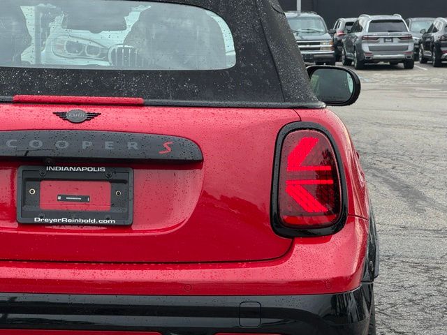 2026 Mini Cooper Convertible S photo 4