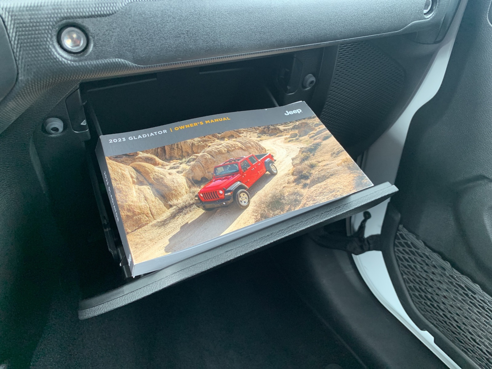 2023 Jeep Gladiator Sport photo 20