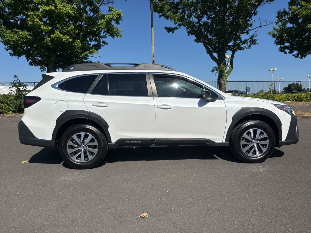 2024 Subaru Outback Premium photo 3
