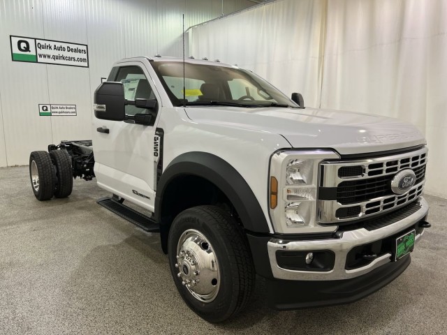 2025 Ford Super Duty F-550 DRW XL