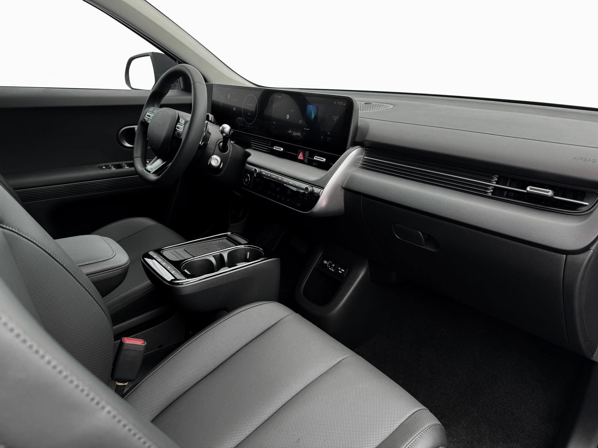 2025 Hyundai Ioniq 5 SEL photo 11