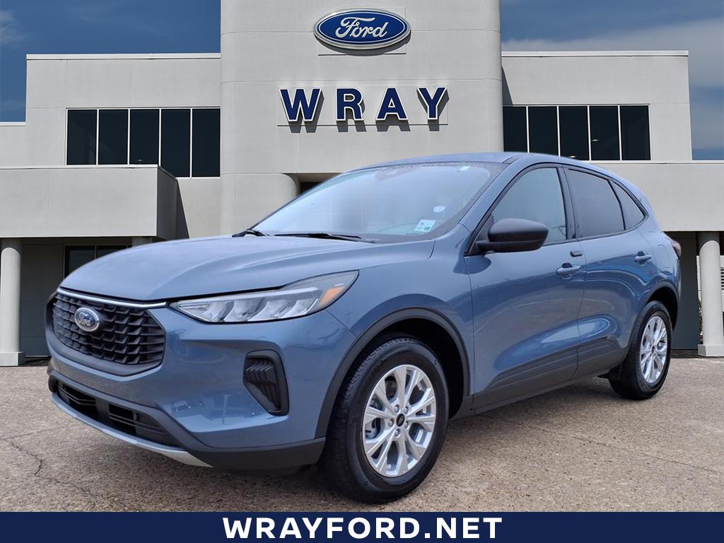 2025 Ford Escape Active's photo