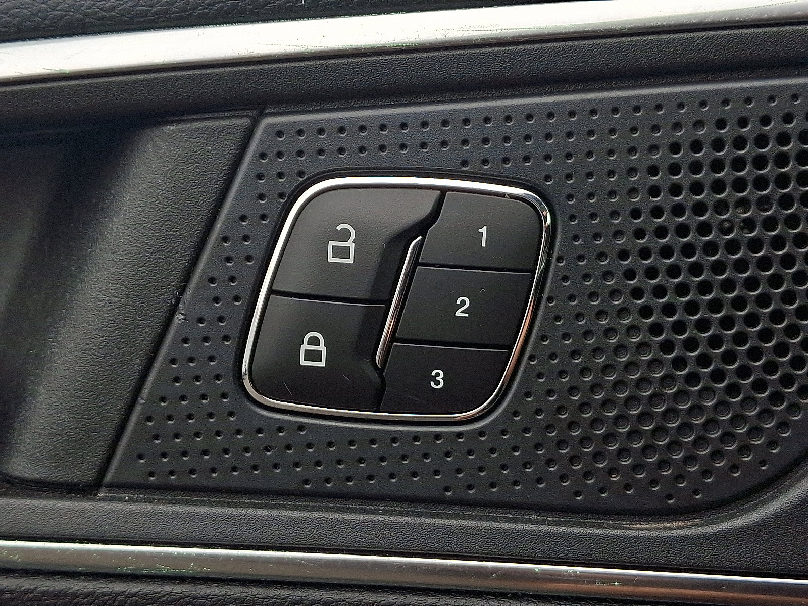 2022 Ford Edge Titanium photo 26
