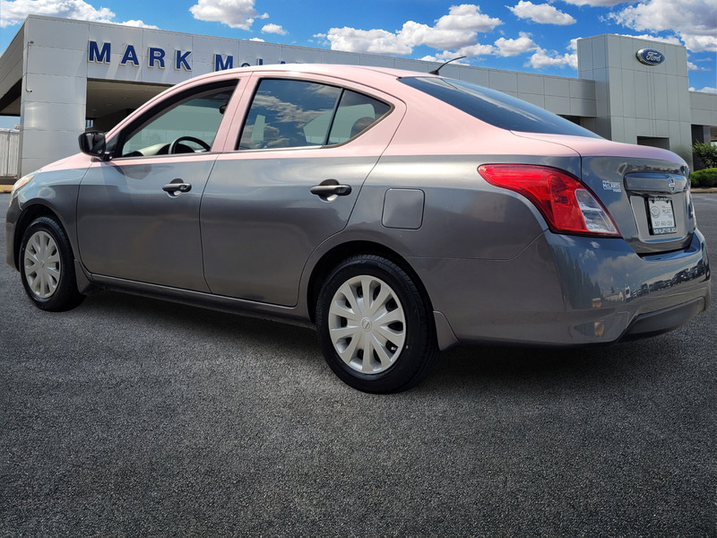 2018 Nissan Versa 1.6 S photo 5