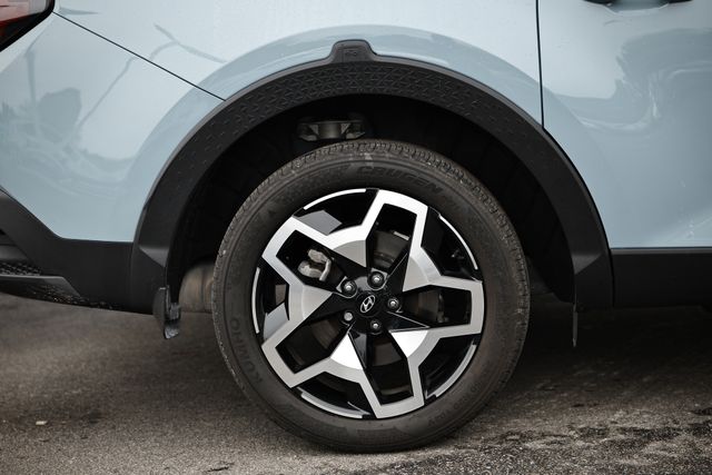 2024 Hyundai Santa Cruz Limited photo 3