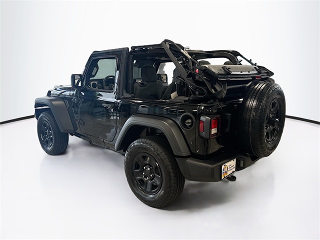 2025 Jeep Wrangler Sport photo 4