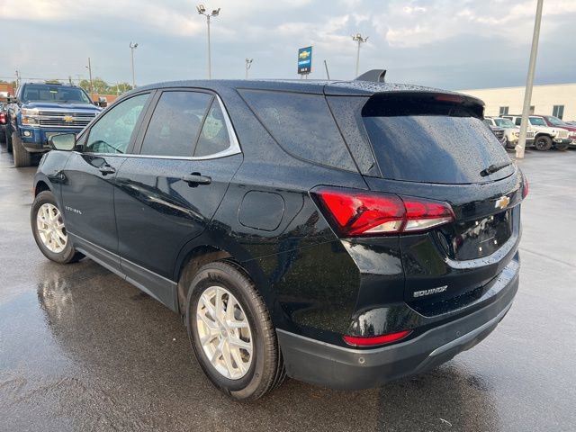 2024 Chevrolet Equinox LT photo 3