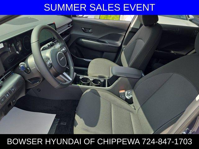 2025 Hyundai Kona SEL photo 4