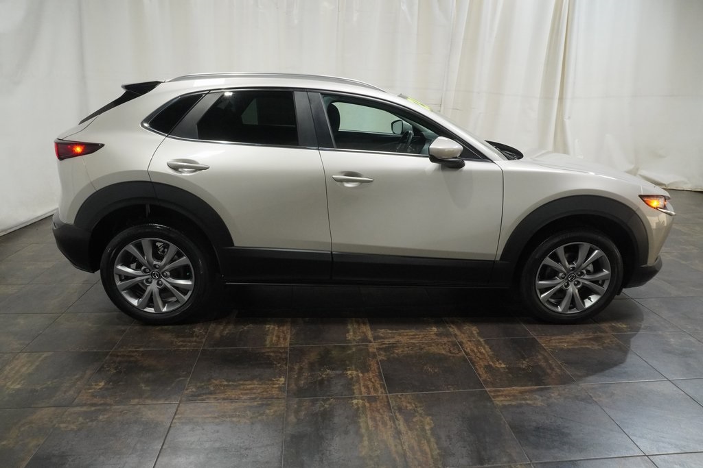 2023 Mazda CX-30 2.5 S Preferred photo 3