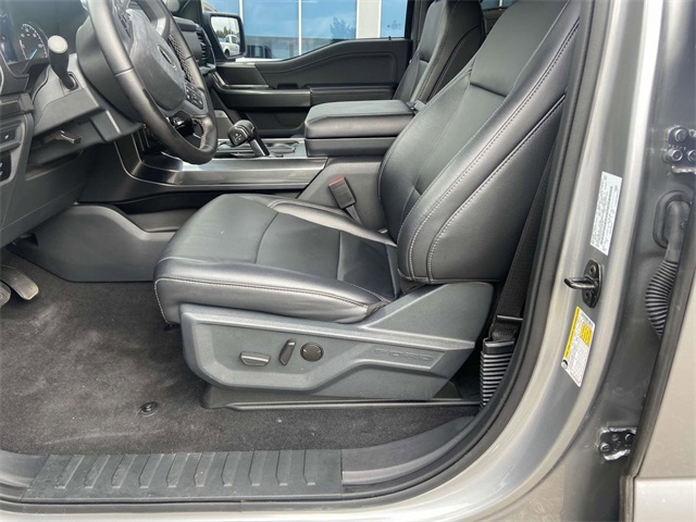 2023 Ford F-150 XLT photo 13