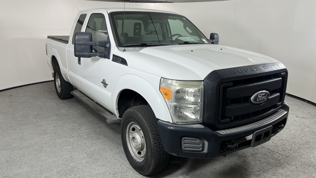 2011 Ford F-250 Super Duty XL's photo