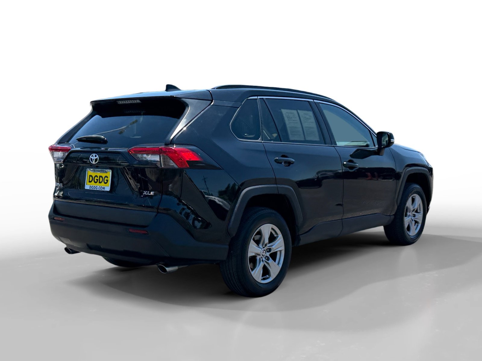 2022 Toyota RAV4 XLE photo 4