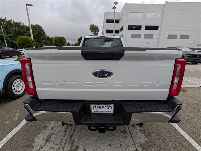 2026 Ford F-250 XL photo 9