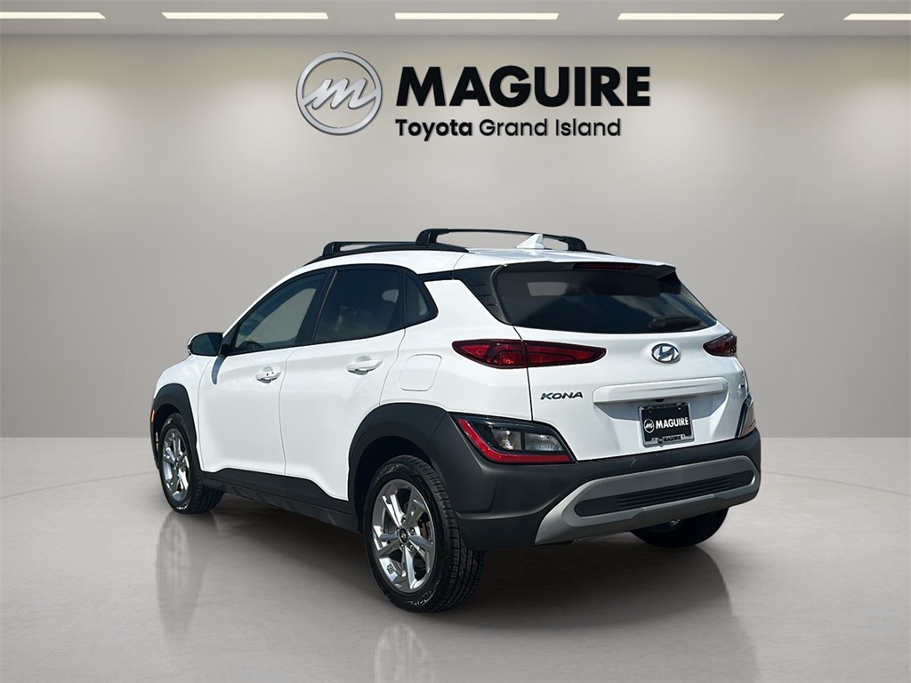 2023 Hyundai Kona SEL photo 2