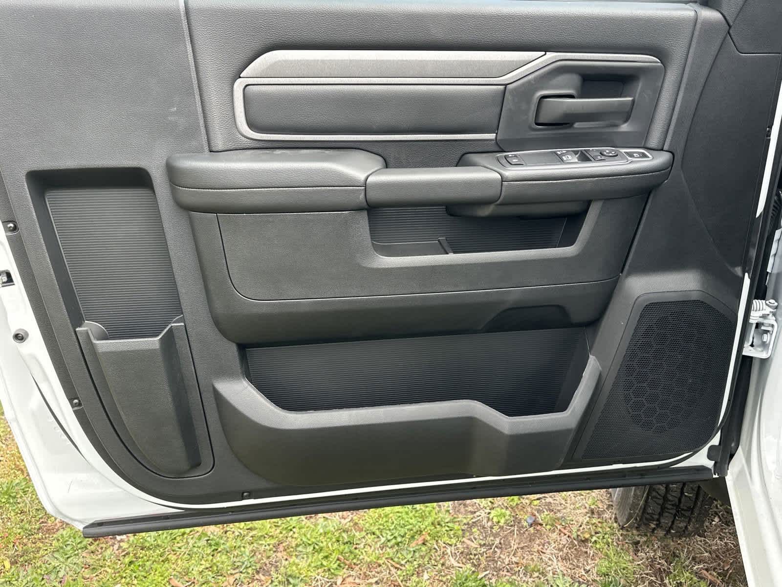 2024 Ram 4500 SLT photo 10