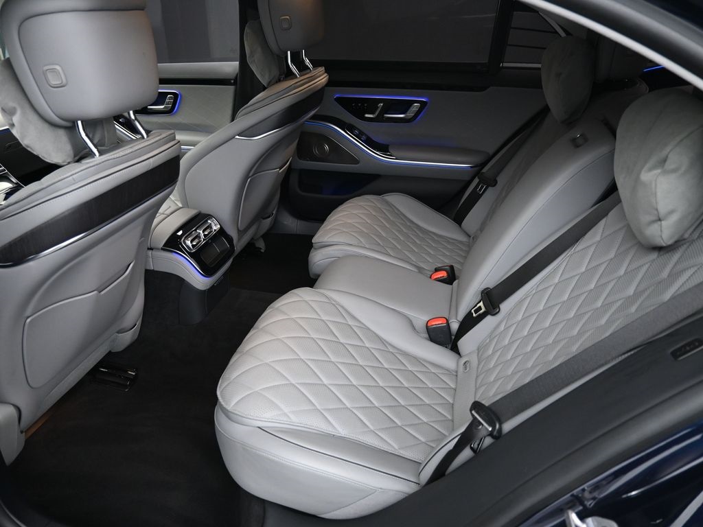 2022 Mercedes Benz S 500 4MATIC photo 6